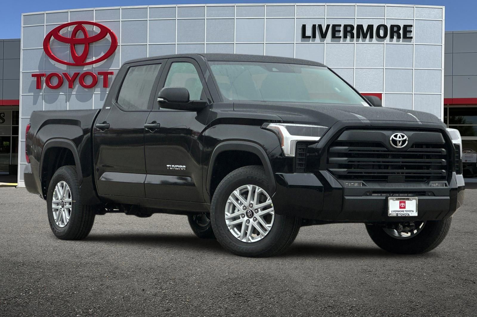 New 2026 Toyota Tundra SR5 AWD/4WD image 2