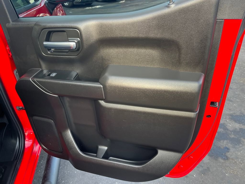 Used 2025 Chevrolet Silverado 1500 Custom w/ Turbomax Blackout Package image 25