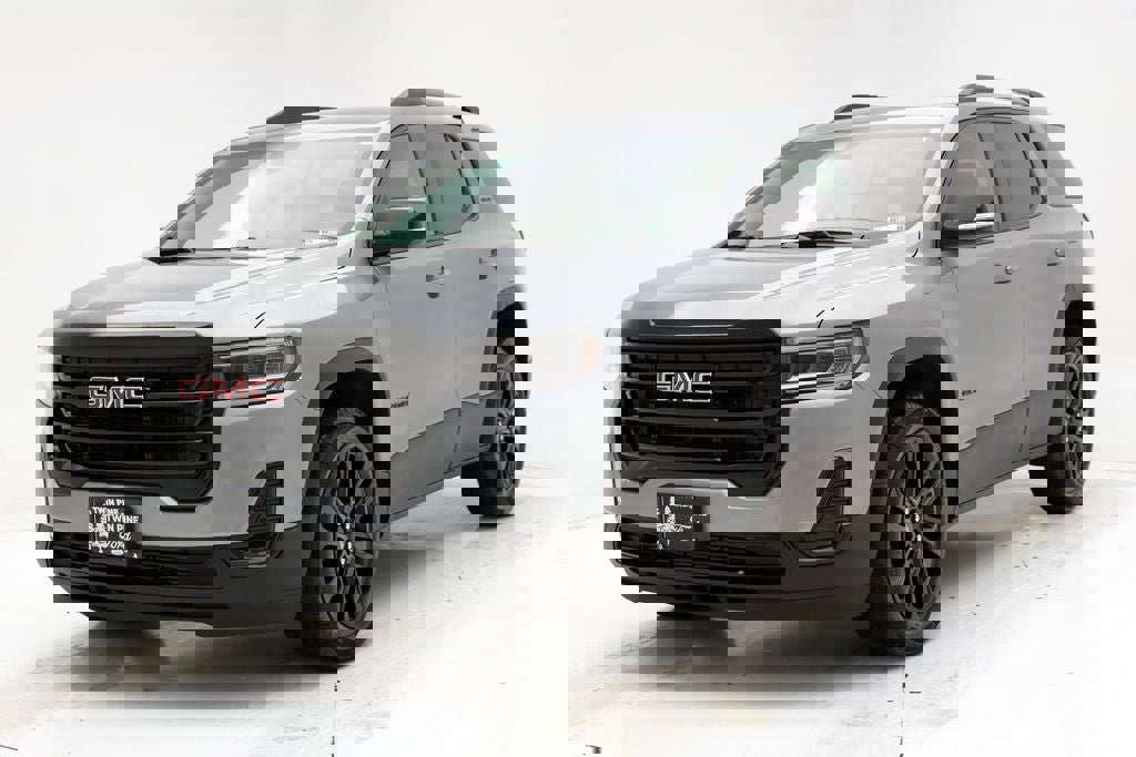 Used 2023 GMC Acadia SLE w/ Driver Convenience Package image 5