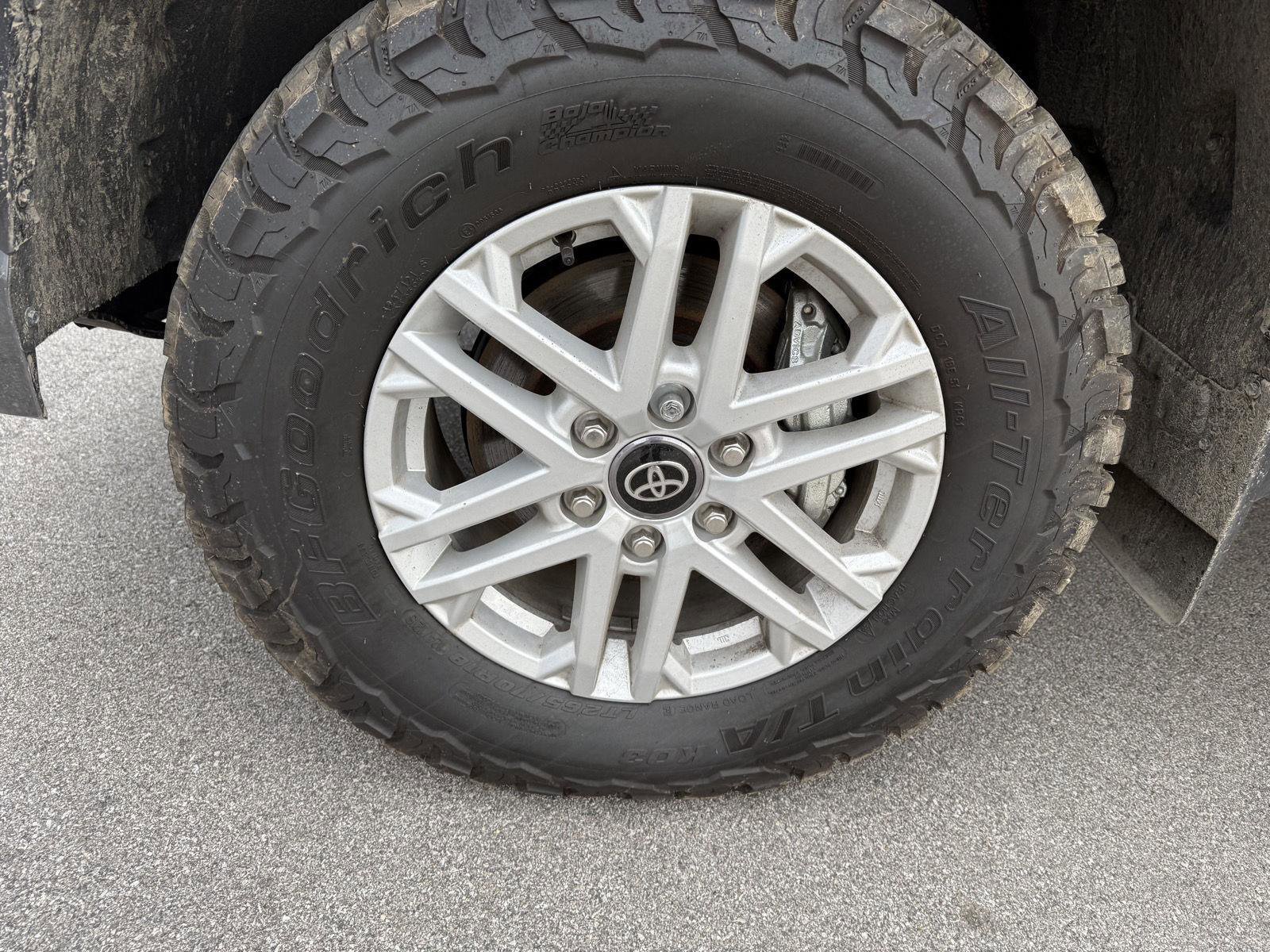 Used 2026 Toyota Tundra SR5 image 12