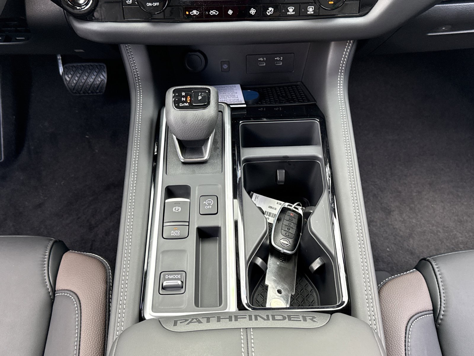 New 2026 Nissan Pathfinder Platinum FWD image 5