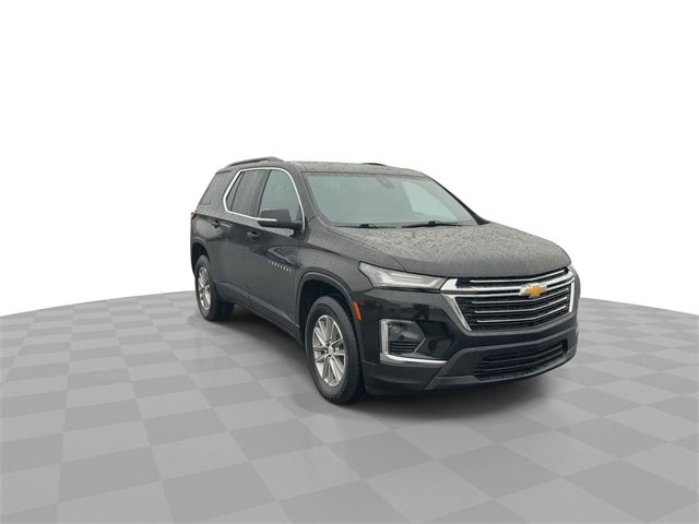 Certified 2022 Chevrolet Traverse LT image 2