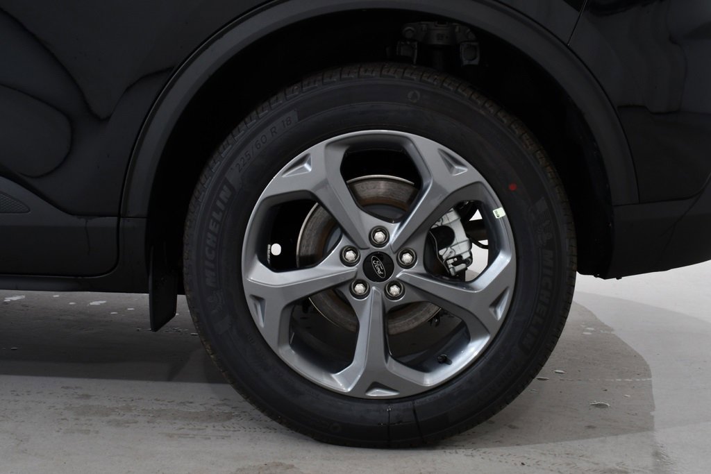 New 2025 Ford Escape ST-Line w/ Cold Weather Package image 20