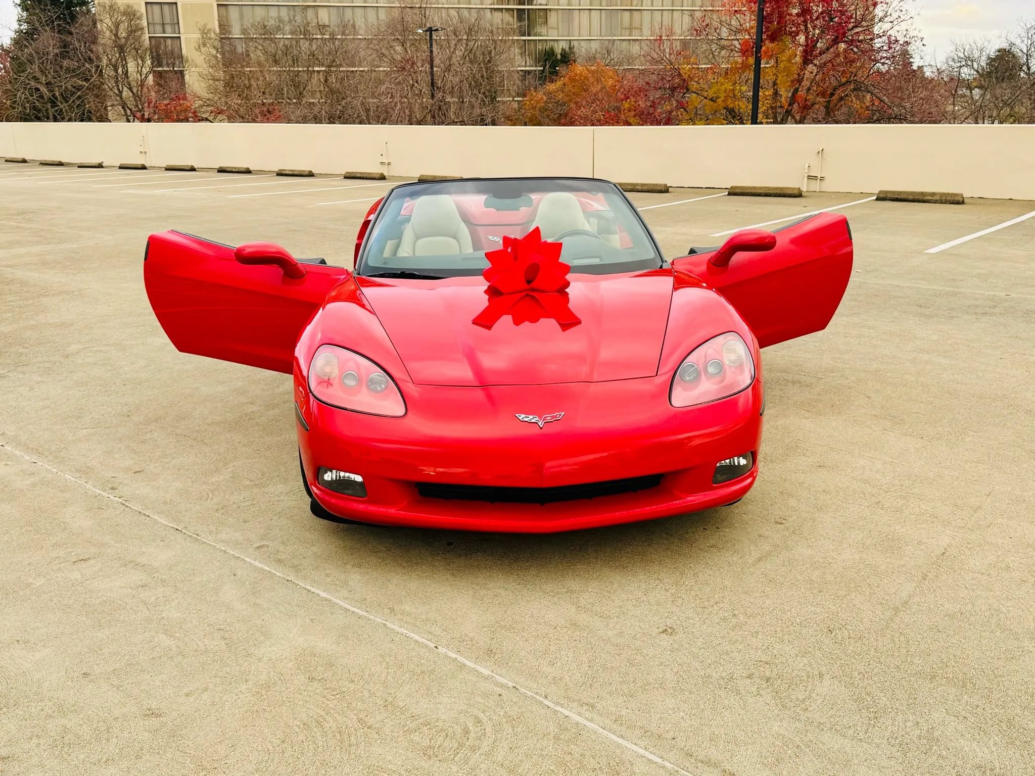 Used 2006 Chevrolet Corvette Convertible w/ Preferred Equipment Group RWD image 29