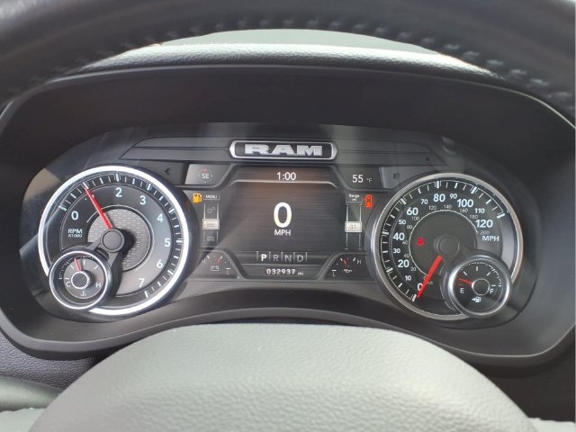 Used 2022 RAM 2500 Laramie AWD/4WD image 11
