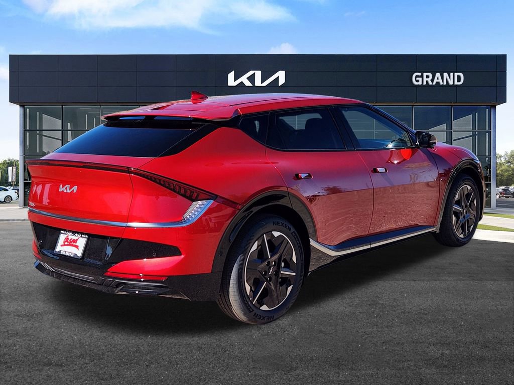 New 2025 Kia EV6 Wind image 5