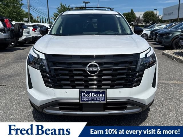 New 2026 Nissan Pathfinder Platinum w/ Cargo Package AWD/4WD image 2