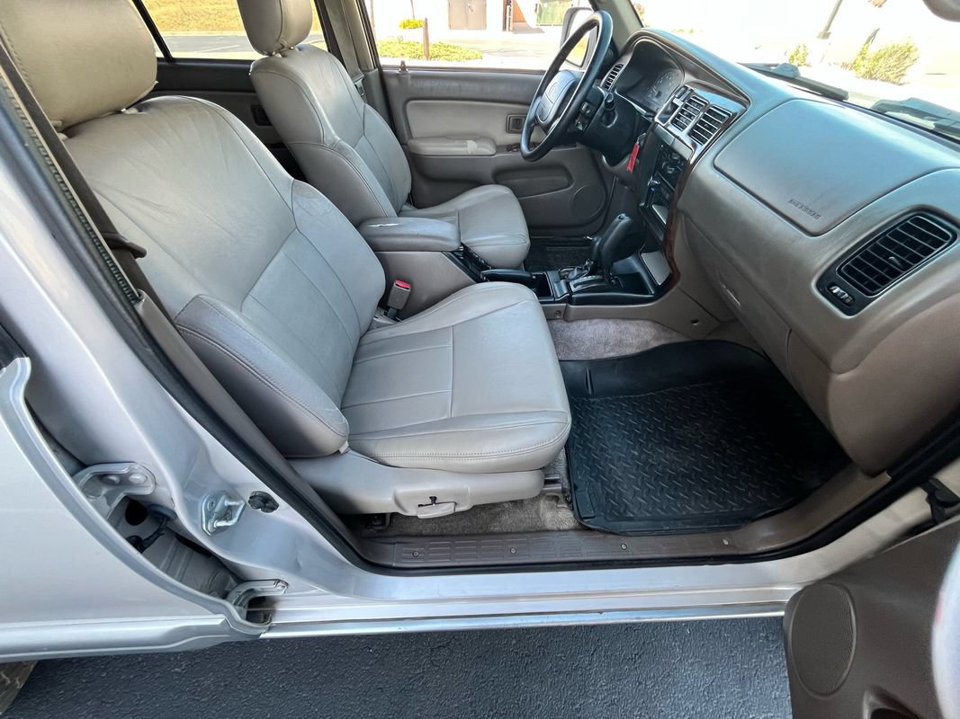 Used 1997 Toyota 4Runner Limited AWD/4WD image 22
