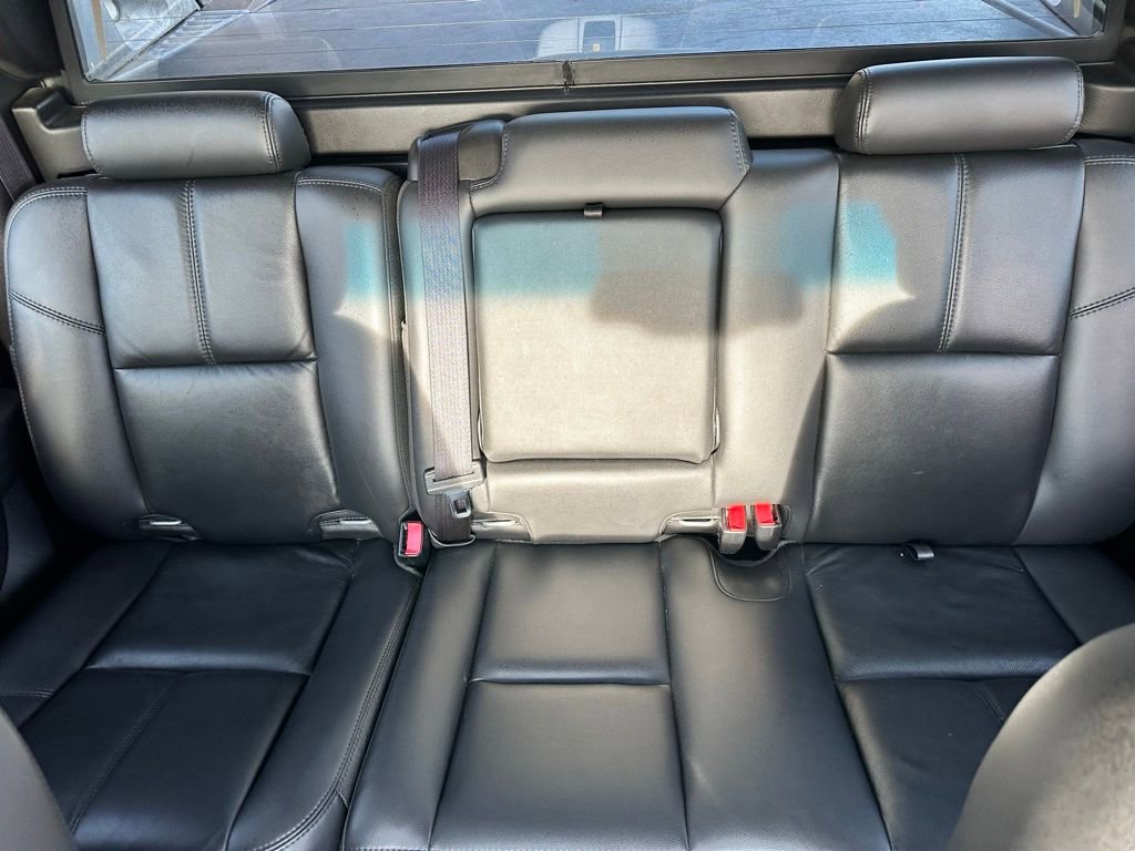 Used 2008 Chevrolet Avalanche LTZ w/ LTZ Preferred Equipment Group AWD/4WD image 35