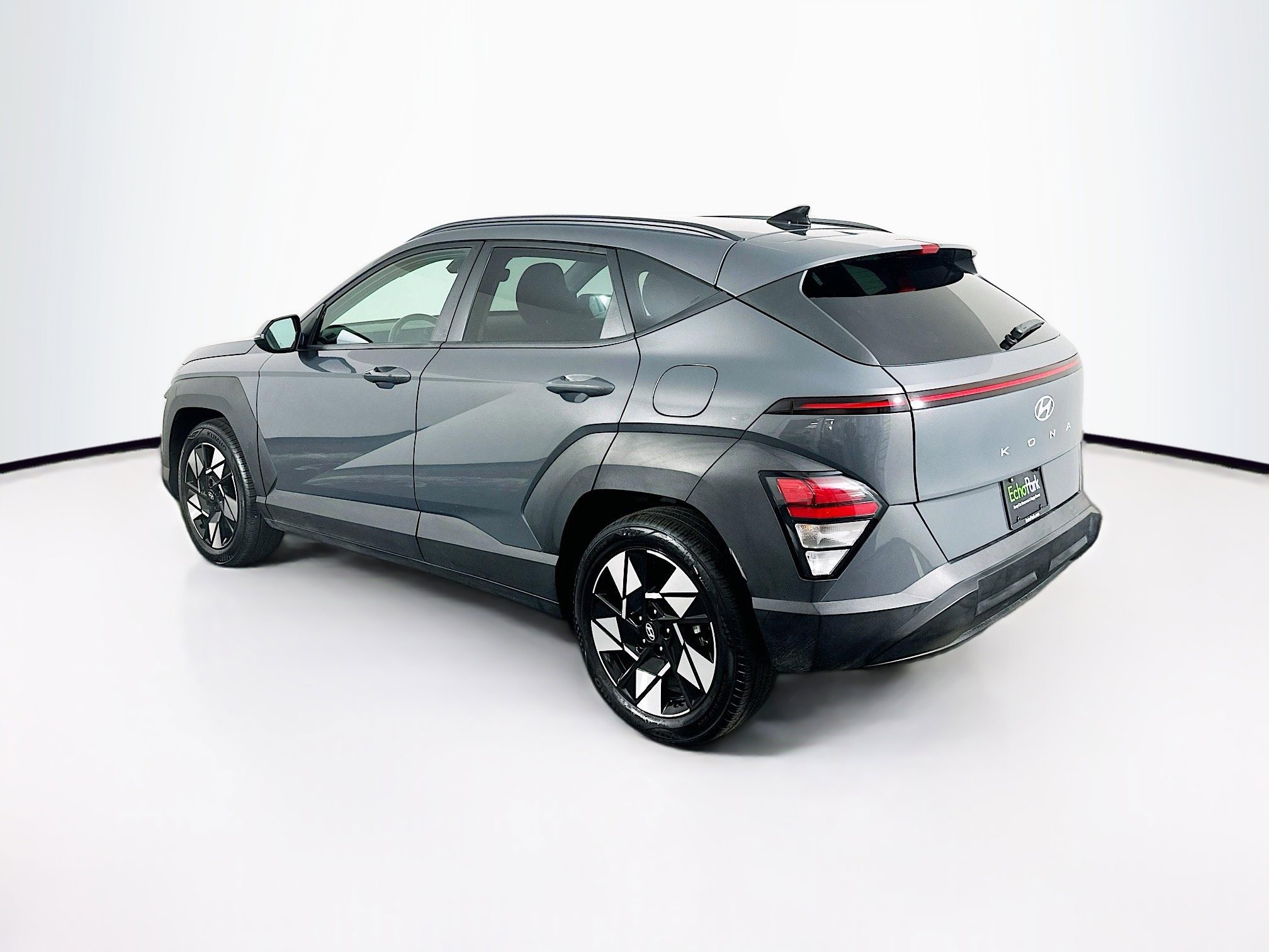 Used 2025 Hyundai Kona SEL image 5