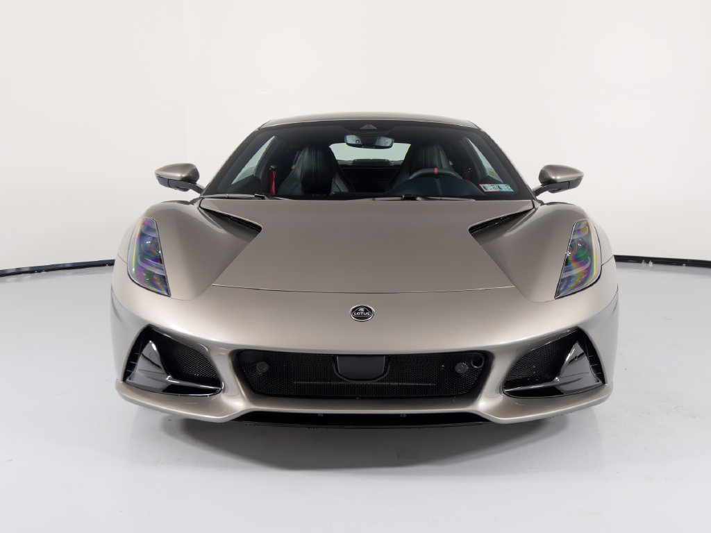 Used 2026 Lotus Emira SE RWD image 8
