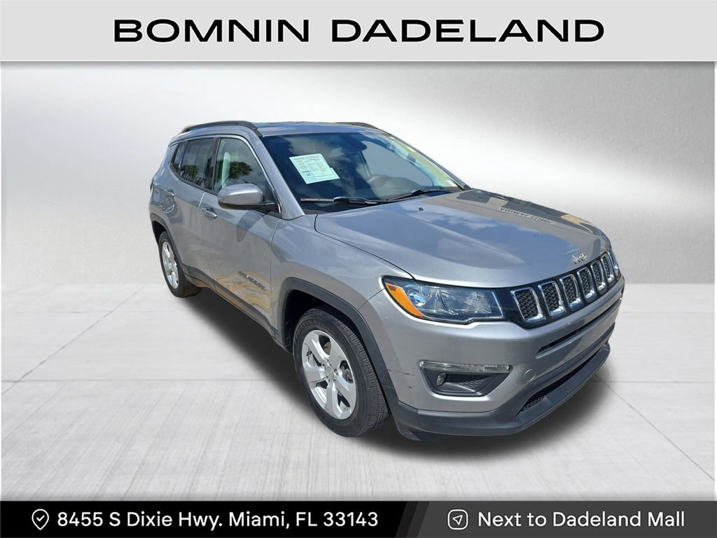 Used 2021 Jeep Compass Latitude image 1