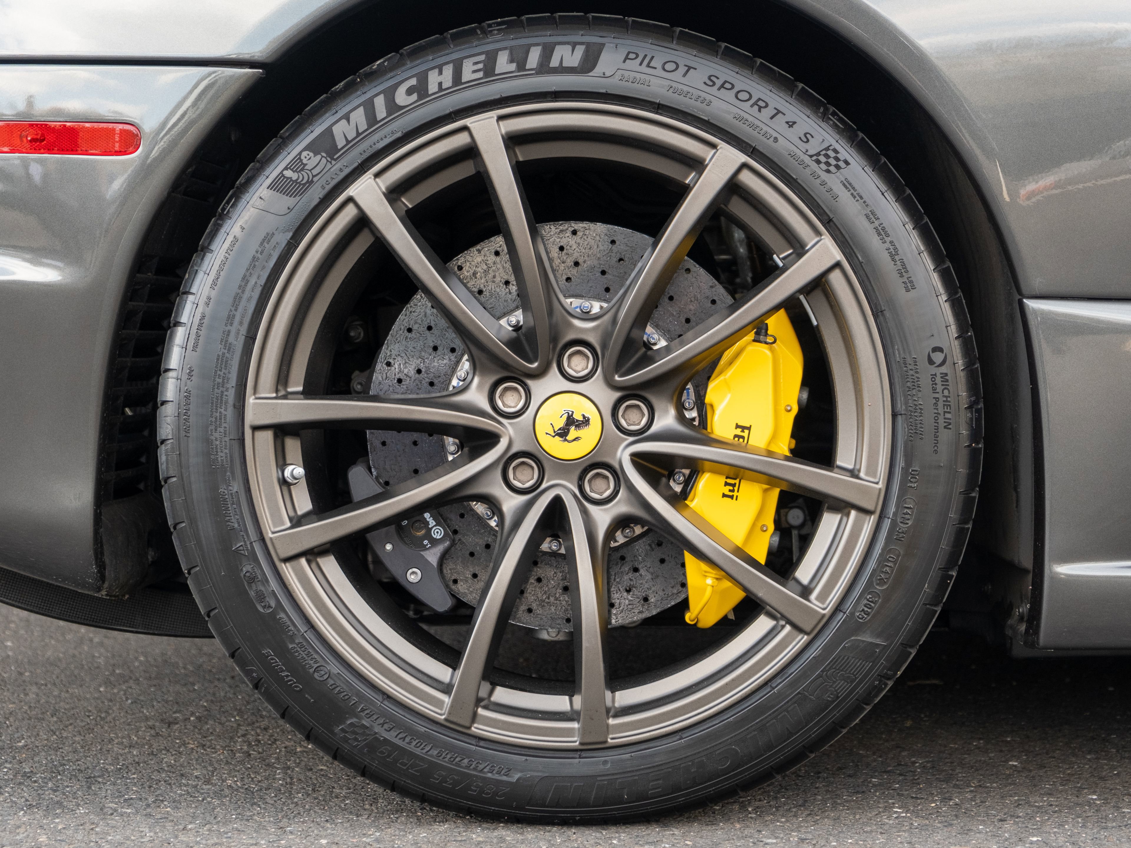 Used 2009 Ferrari F430 Scuderia RWD image 14