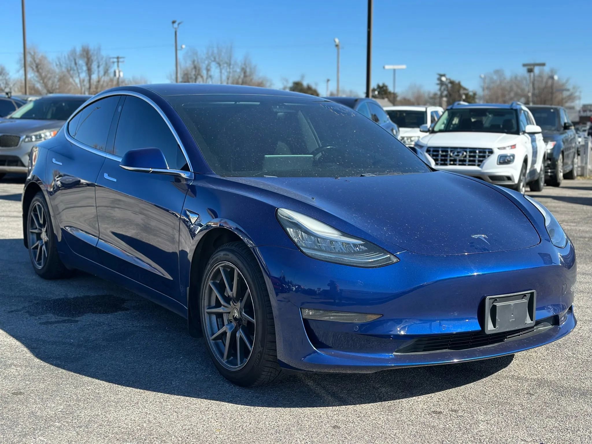 Used 2018 Tesla Model 3 Mid Range image 4