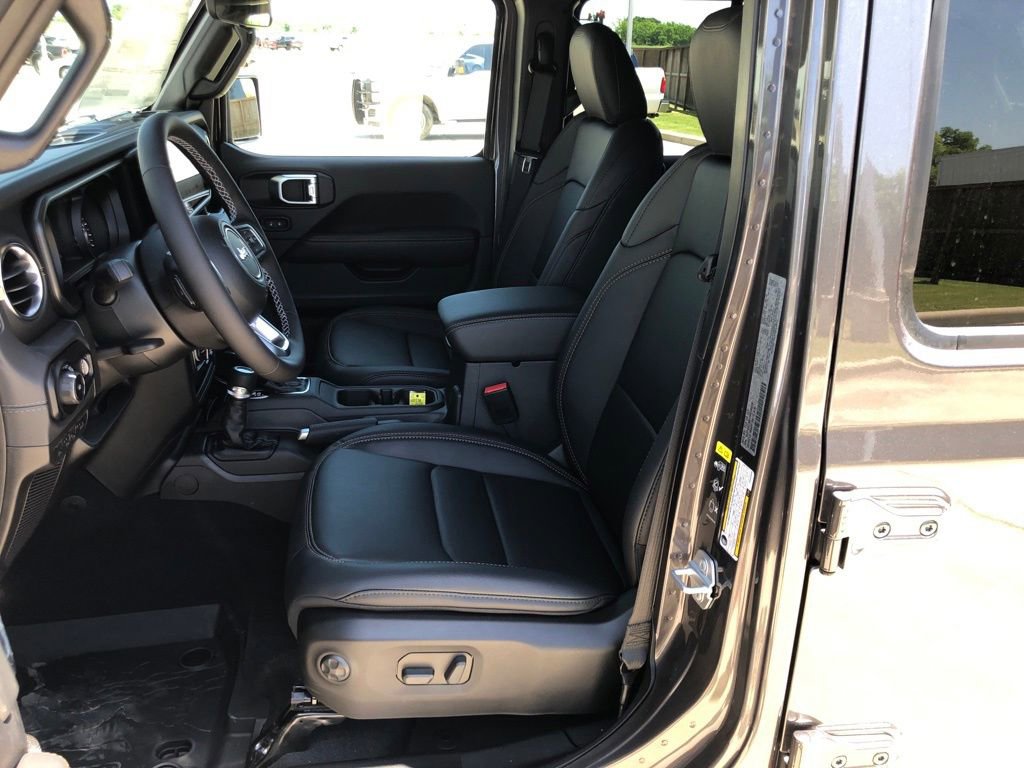 New 2025 Jeep Wrangler Sahara w/ Safety Group image 12