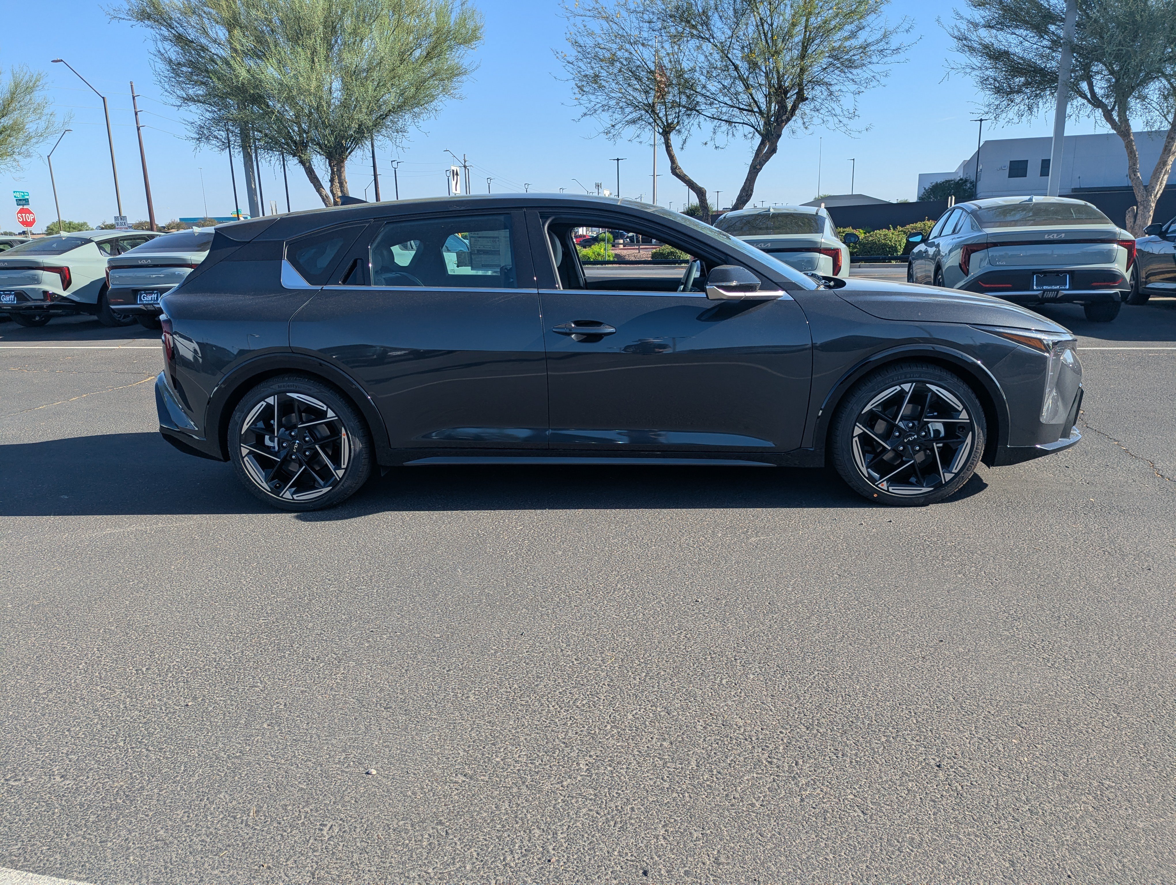 New 2026 Kia K4 EX w/ GT-Line Premium Package FWD image 6