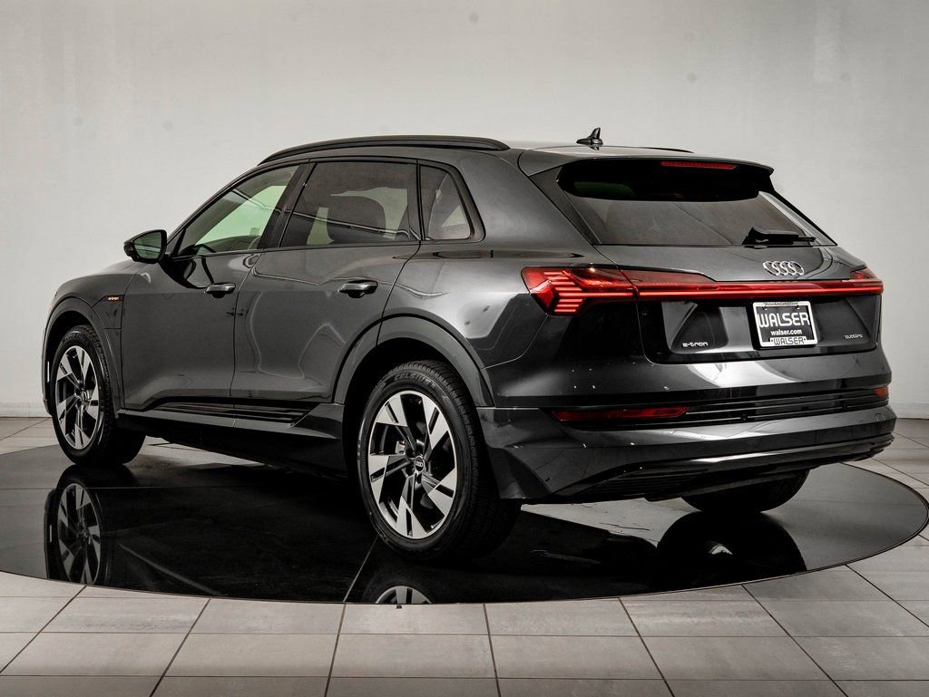 Used 2021 Audi e-tron Premium w/ Convenience Plus Package AWD/4WD image 6