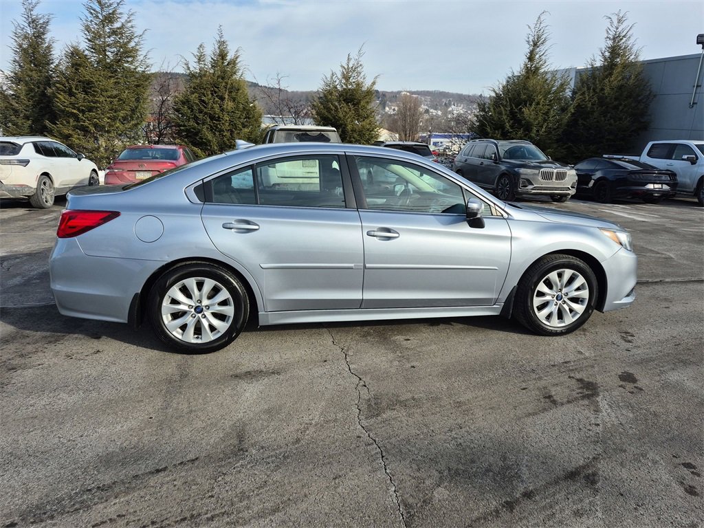 Used 2017 Subaru Legacy 2.5i Premium image 16
