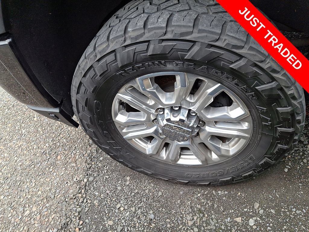 Used 2022 GMC Sierra 2500 Denali w/ Denali Ultimate Package AWD/4WD image 8