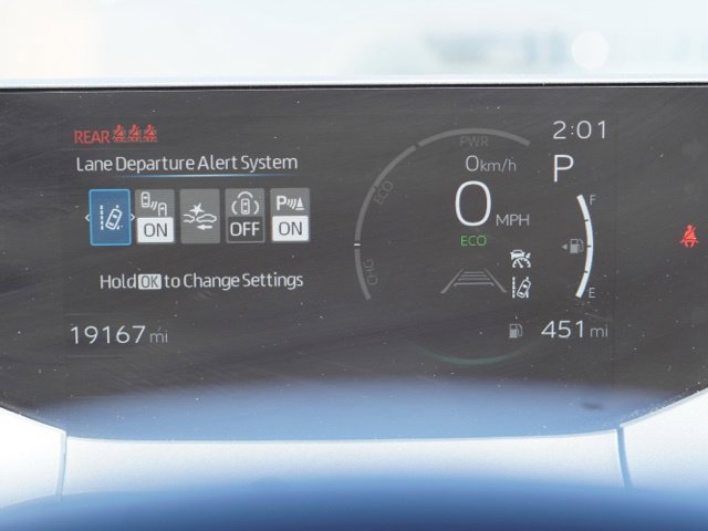 Used 2025 Toyota Prius LE FWD image 17