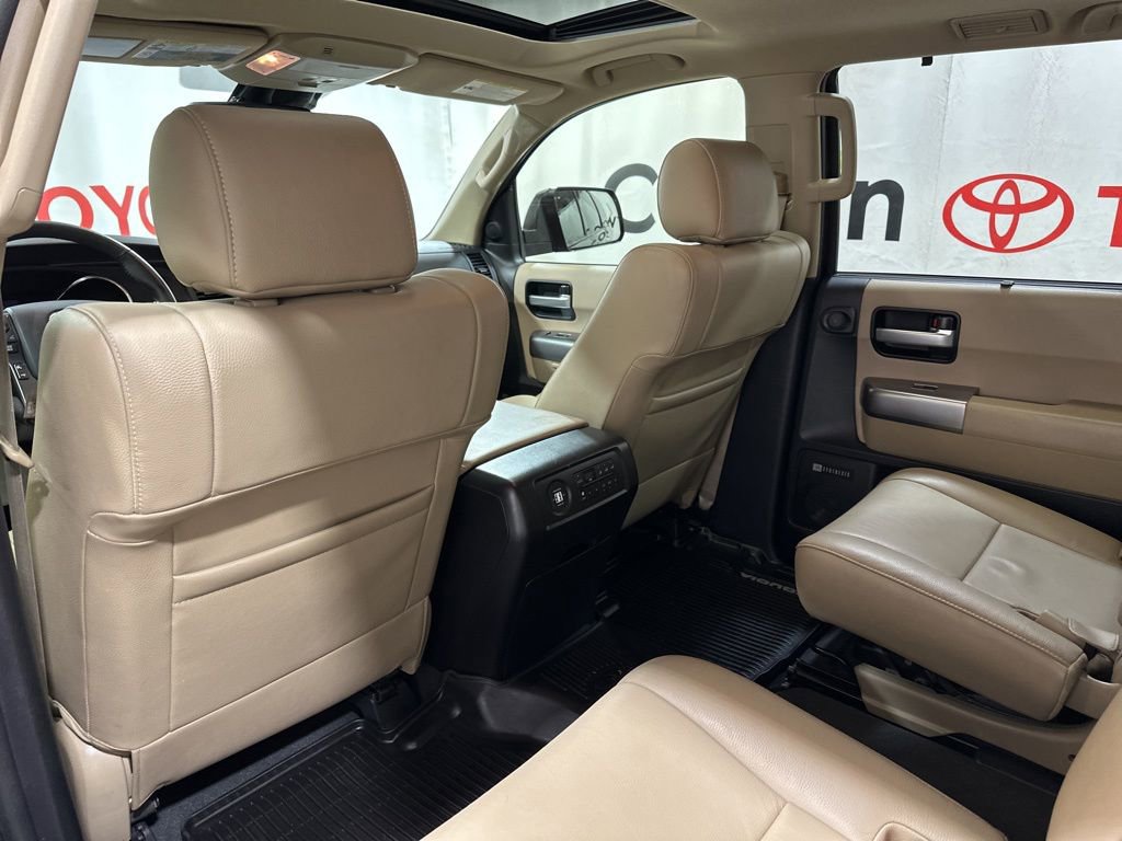 Used 2019 Toyota Sequoia Limited w/ Safety & Convenience Package image 21
