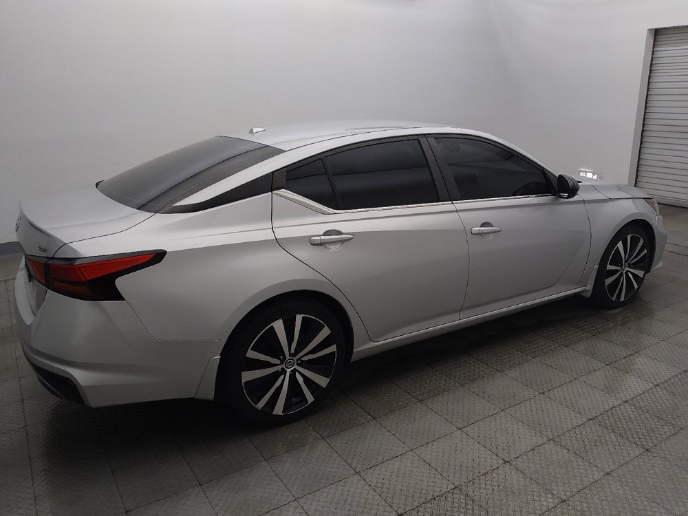 Used 2020 Nissan Altima 2.5 SR FWD image 10