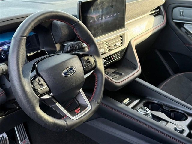 Used 2025 Ford Explorer ST w/ Sun And Sound Package image 20