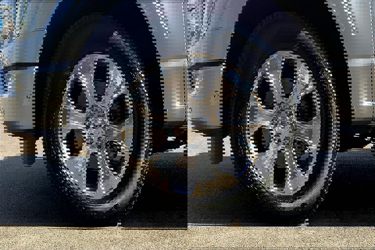 Used 2021 Ford F150 Platinum w/ Equipment Group 701A High image 10