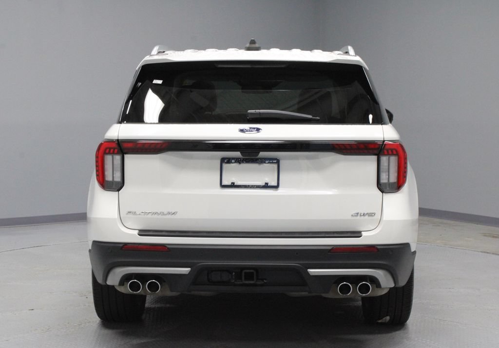 Certified 2025 Ford Explorer Platinum w/ Ultimate Package AWD/4WD image 10