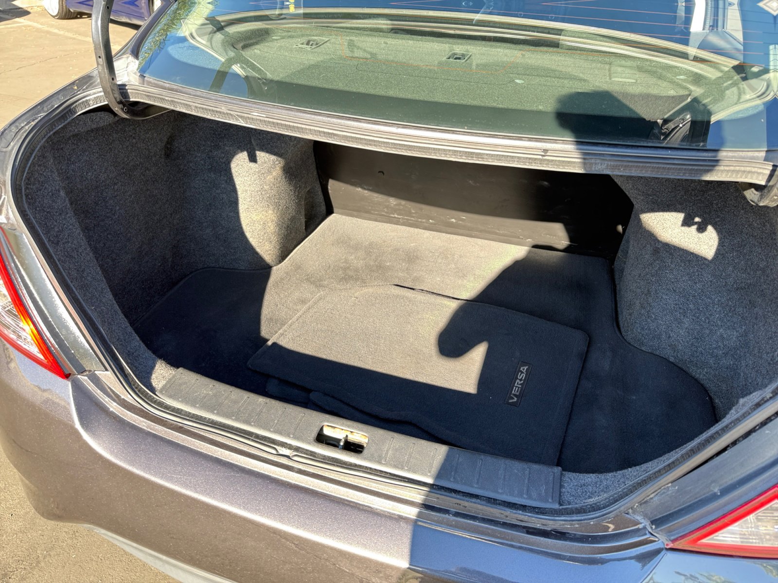 Used 2015 Nissan Versa S Plus image 20