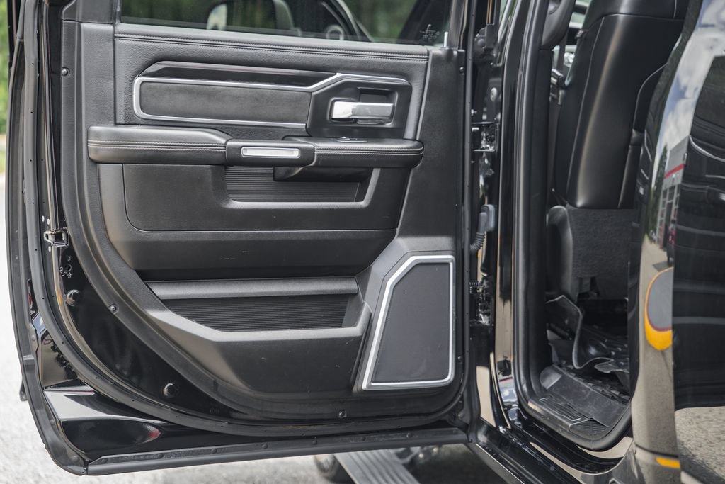 Used 2019 RAM 2500 Laramie AWD/4WD image 40