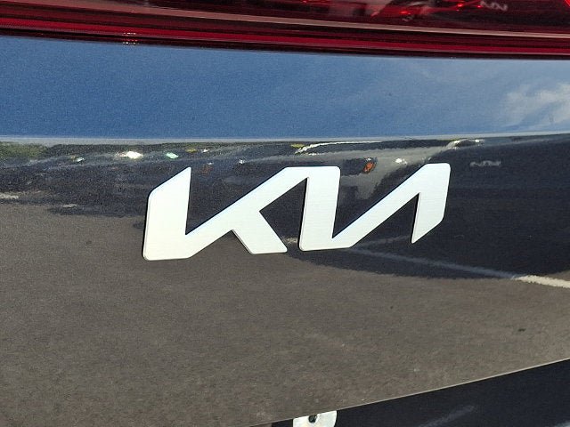 Used 2026 Kia Carnival FWD image 33