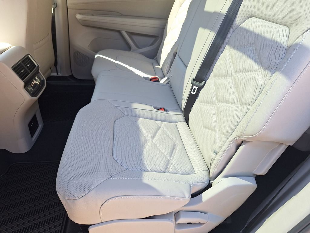 New 2026 Volkswagen Atlas SE image 23
