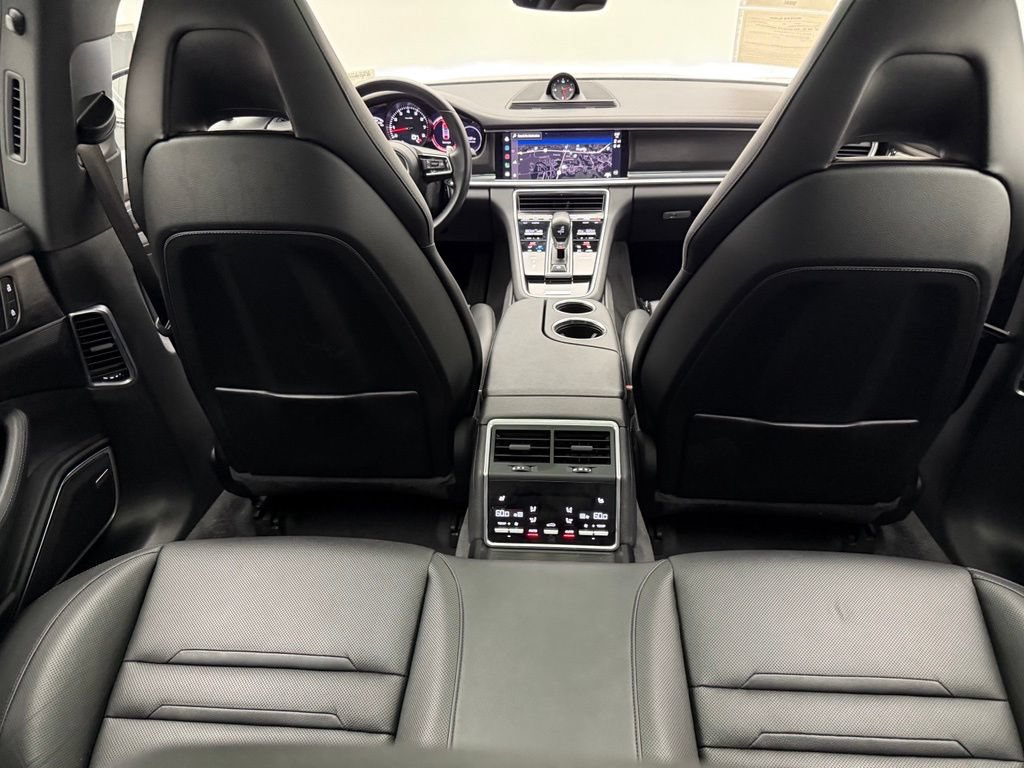 Used 2023 Porsche Panamera 4 Platinum Edition AWD/4WD image 44