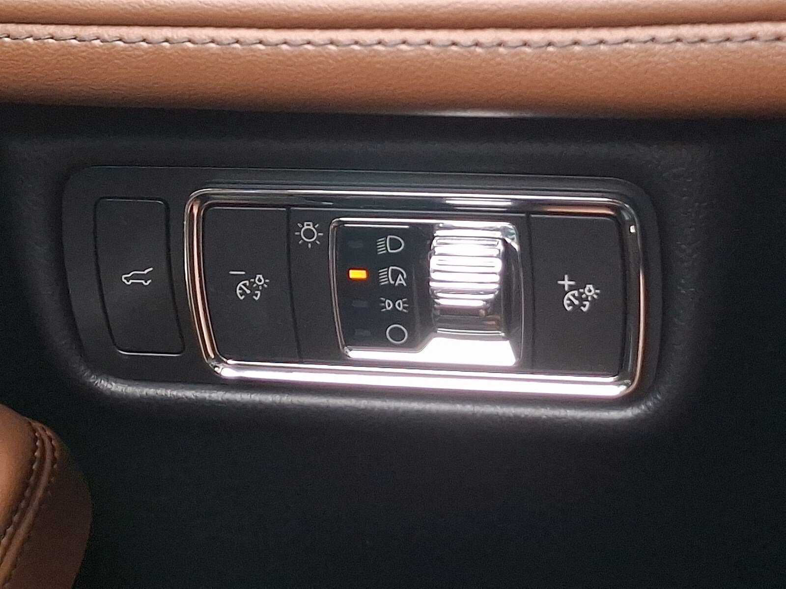 Used 2023 Lincoln Aviator Reserve w/ Equipment Group 201A AWD/4WD image 25
