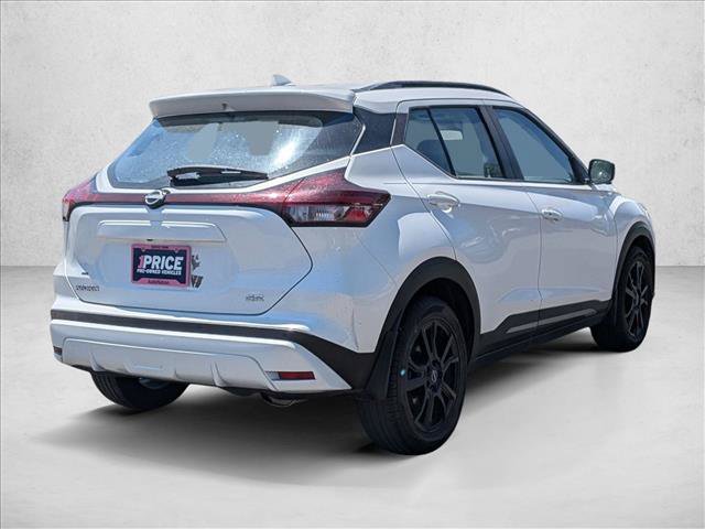 Used 2024 Nissan Kicks SR w/ SR Premium Package FWD image 5