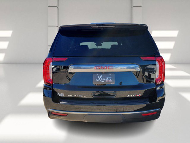 Used 2024 GMC Yukon AT4 w/ AT4 Premium Package AWD/4WD image 6