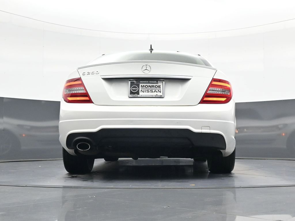 Used 2013 Mercedes-Benz C 250 Sedan image 22