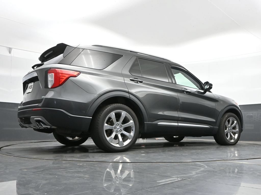 Used 2020 Ford Explorer Platinum w/ Premium Technology Package AWD/4WD image 41