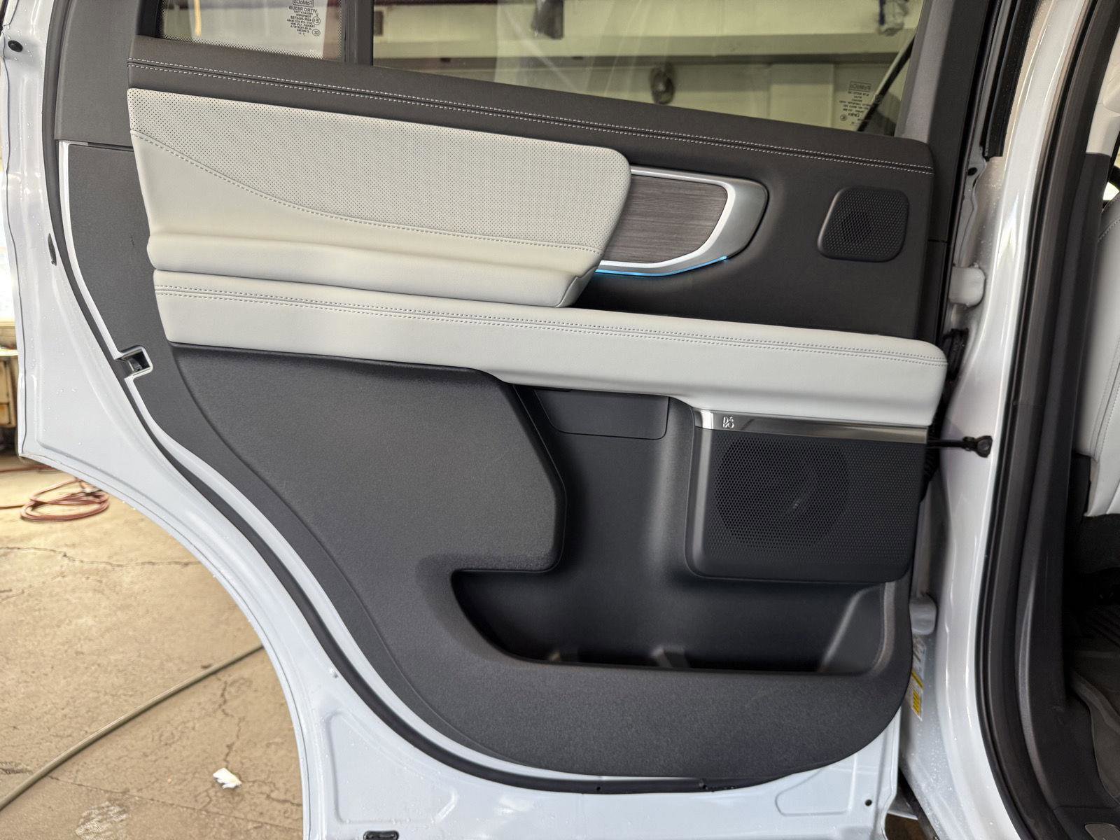 New 2025 Ford Expedition Platinum w/ Platinum Ultimate Package image 17