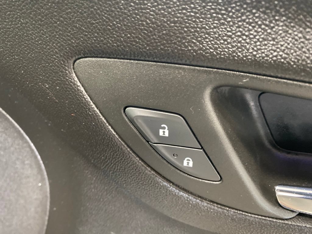 Used 2024 Chevrolet Equinox LT AWD/4WD image 28
