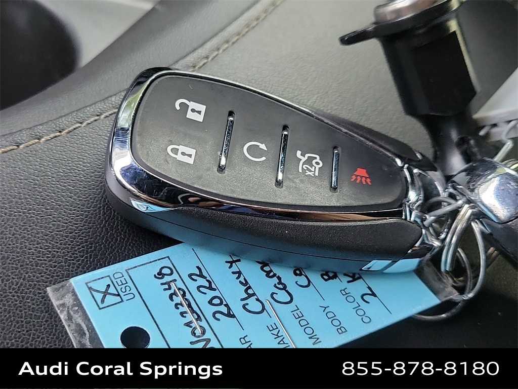 Used 2022 Chevrolet Camaro LT w/ Technology Package image 28