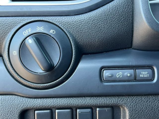 Used 2018 Nissan Titan S w/ S Utility Package image 18