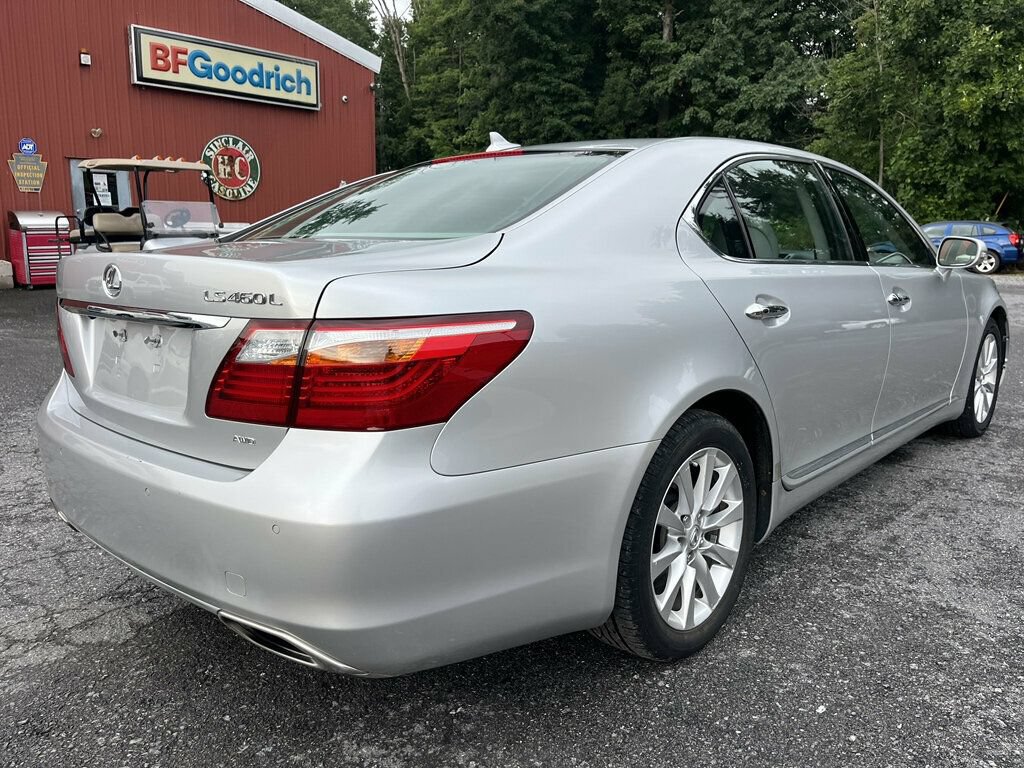 Used 2011 Lexus LS 460 L w/ Luxury Pkg AWD/4WD image 13