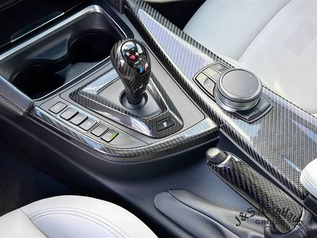 Used 2018 BMW M3 RWD image 20