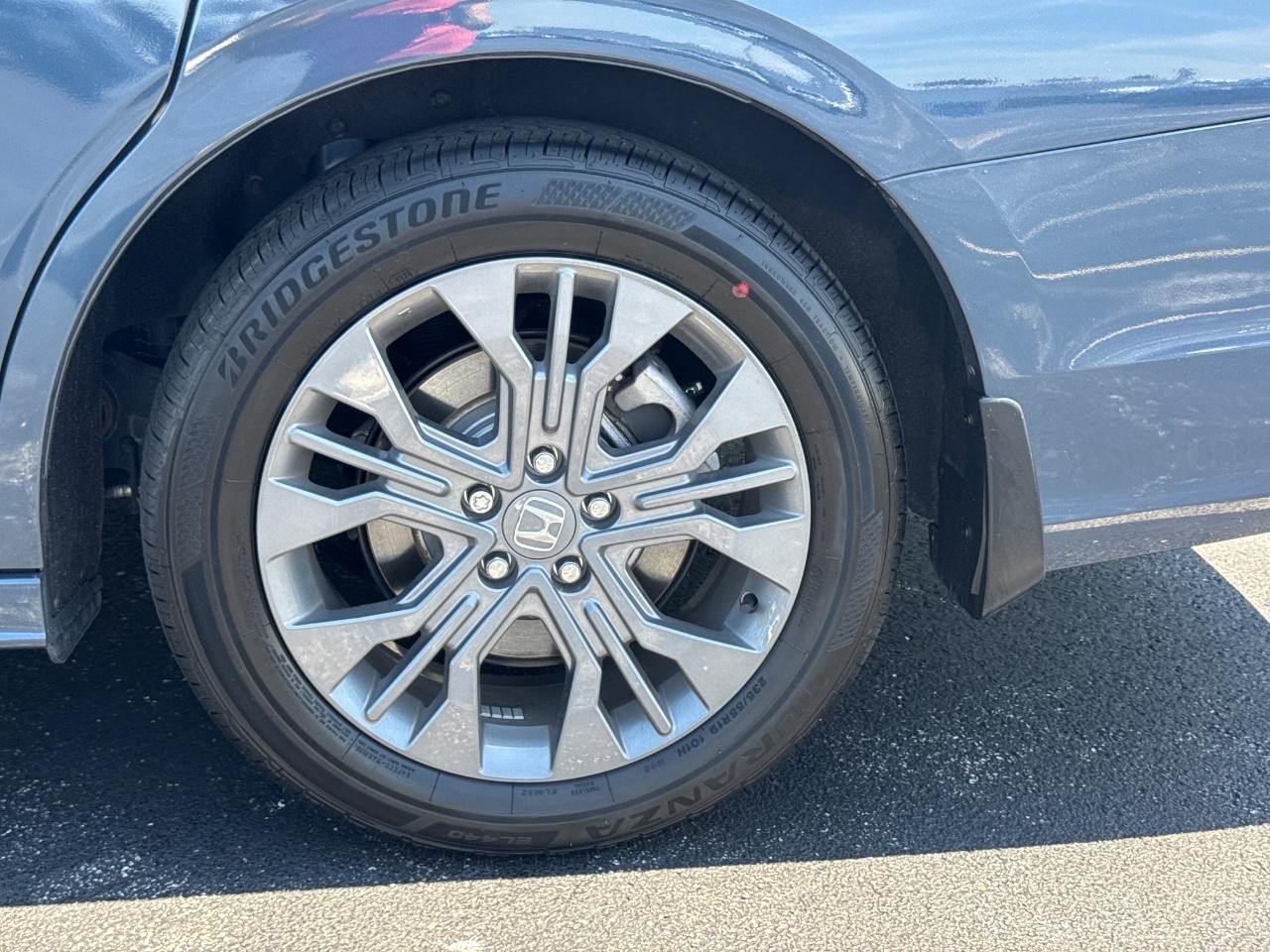Certified 2026 Honda Odyssey Touring image 8