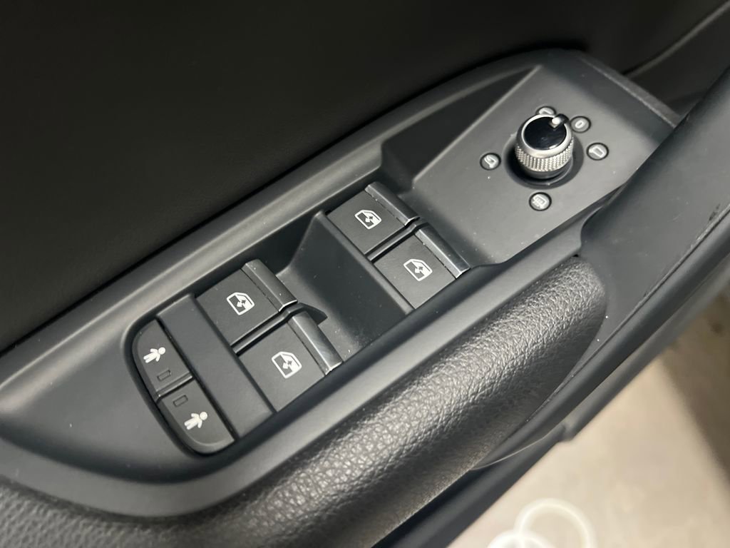 Used 2021 Audi Q5 2.0T Premium w/ Convenience Package image 13