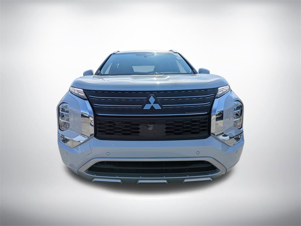New 2025 Mitsubishi Outlander SEL image 8