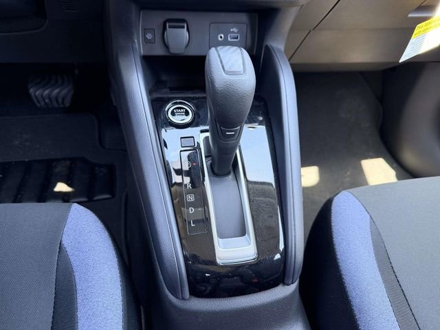 New 2025 Nissan Versa SV w/ Trunk Package FWD image 22