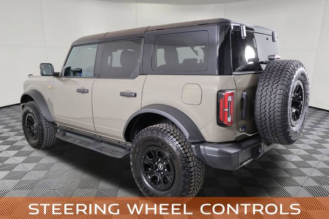 Used 2025 Ford Bronco Badlands AWD/4WD image 9